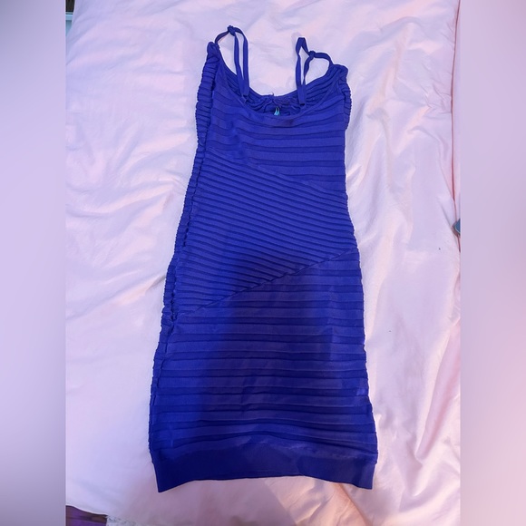 Guess dress - Picture 3 of 3